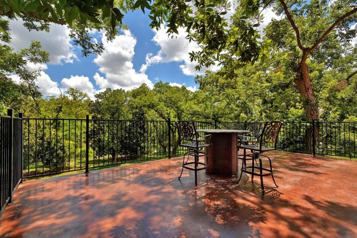 Messina Inn Wimberley Exterior photo